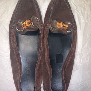 gucci brown suede flats